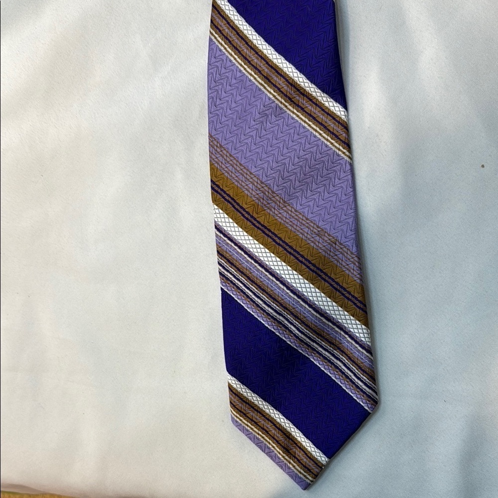 Vintage 1970’s Andhurst Men’s Clip-On, Snapped(TM), Striped Tie, Purple&Gold - Picture 10 of 14
